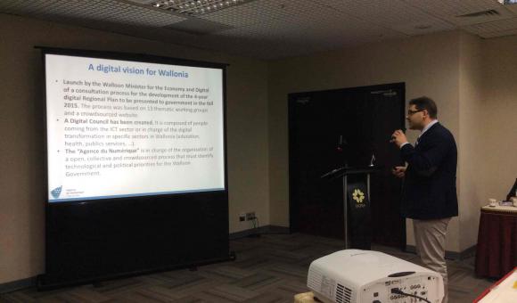 Mr. Carmelo Zaccone presents the digital plan for Walllonia in Taiwan.
