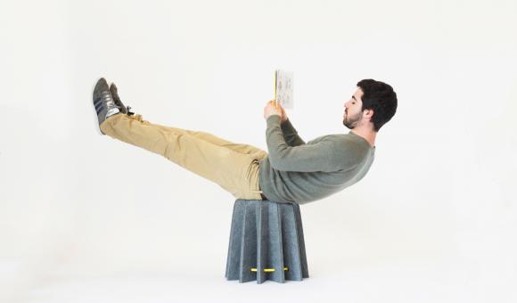 The AMAR foldable stool by AMORCE Studio