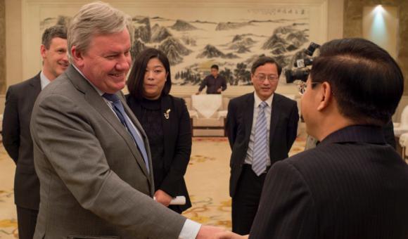 Jean-Claude Marcourt rencontre les autorités de Zhengzhou