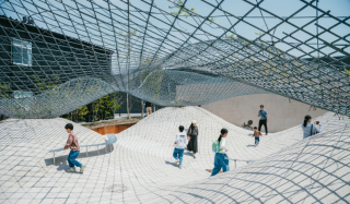 Rest Area No. 4 at the Osaka World Expo, created with the MORTEX® brand - Yosuke Ohtake©