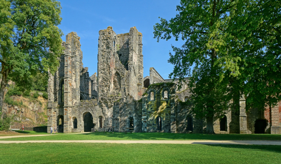 L’Abbaye de Villers-la-Ville accueille depuis de nombreuses années des spectacles en été © WBT - Arnaud Siquet