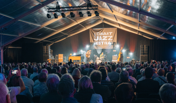 La Citadelle de Dinant vibre au son du jazz avec le Dinant Jazz Festival © Agence Voilà