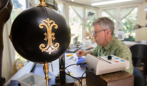 Jacques Neve : Horloger d'Art