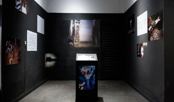 Le projet « Koungo fitini » à la Biennale de la photographie africaine de Bamako © Arnold Grojean