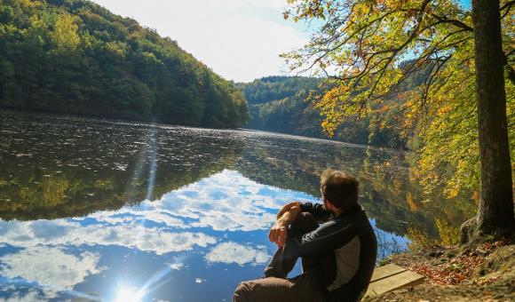 Le Lac de Nisramont, dans la vallée de l'Ourthe