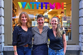 L'équipe de Wattitude avec, au centre, sa conceptrice, Emmanuelle Wégria. Copyright: Patricia Galand